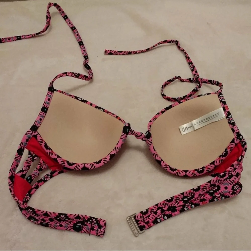 Aeropostale Pink and Black Patterned Bikini Top